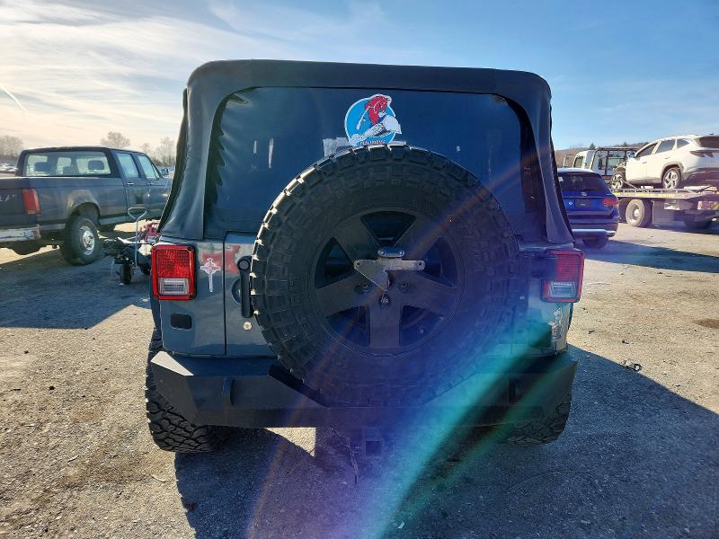 Фото 6 - JEEP WRANGLER