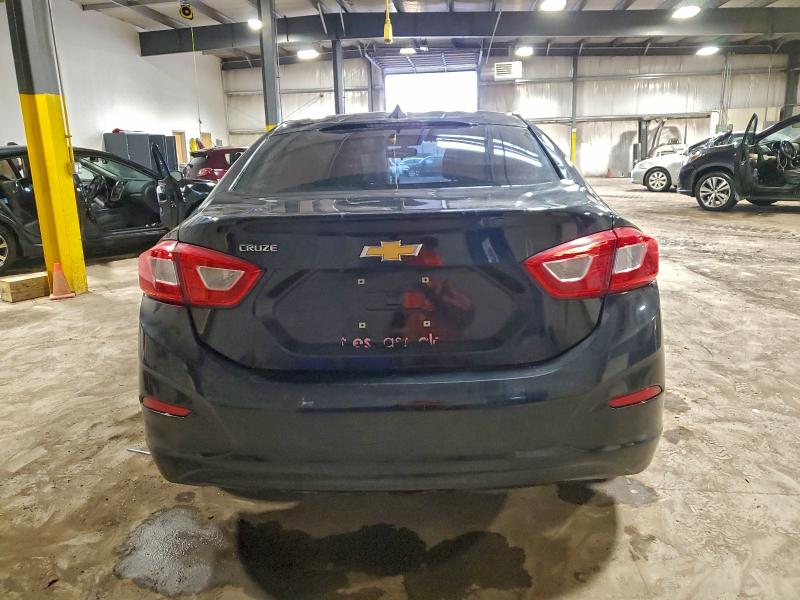 Фото 6 - CHEVROLET CRUZE