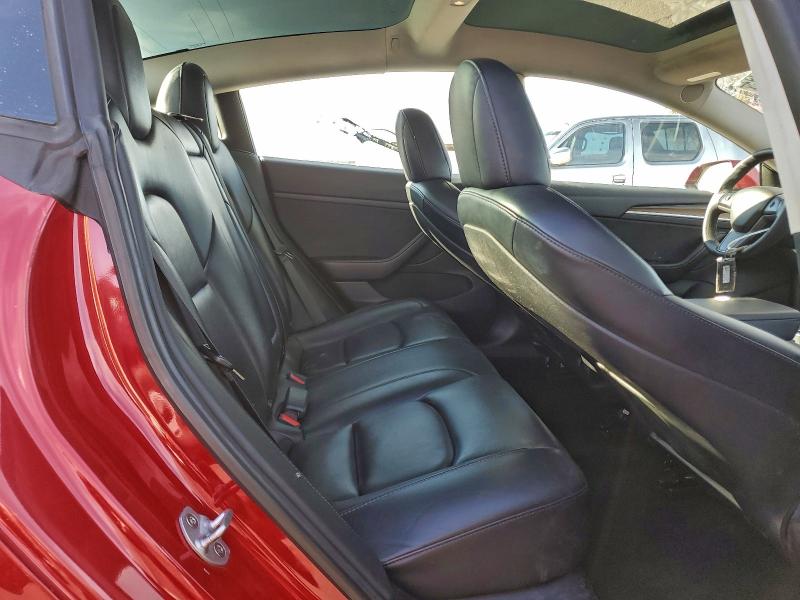 Фото 10 - TESLA MODEL 3