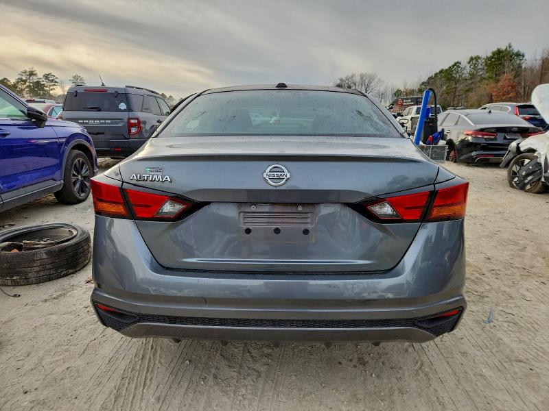 Фото 6 - NISSAN ALTIMA