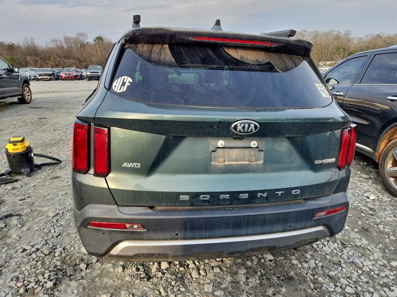 Фото 6 - KIA SORENTO