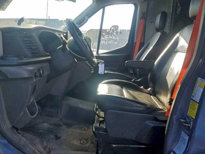 Фото 7 - FORD TRANSIT