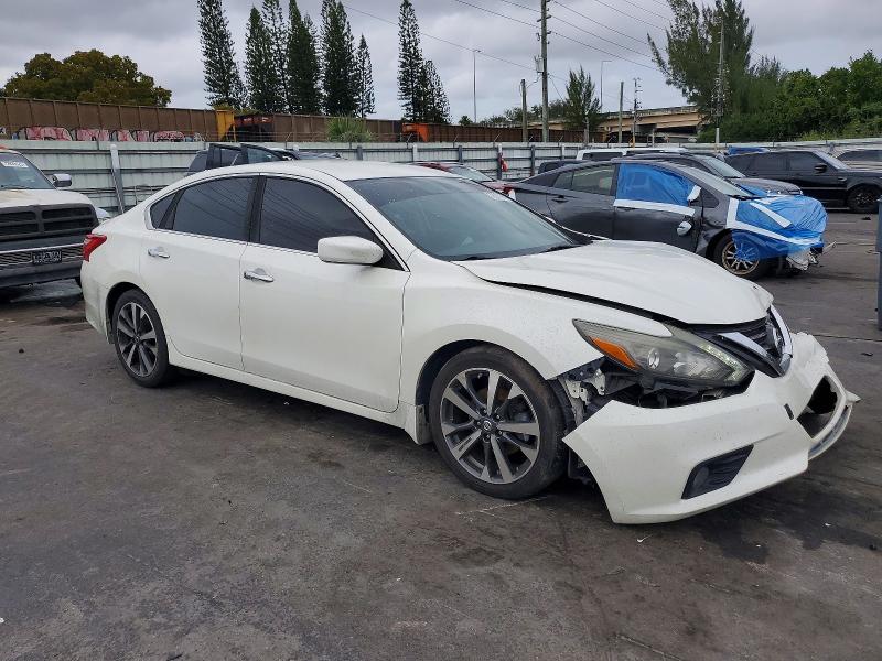 Фото 4 - NISSAN ALTIMA