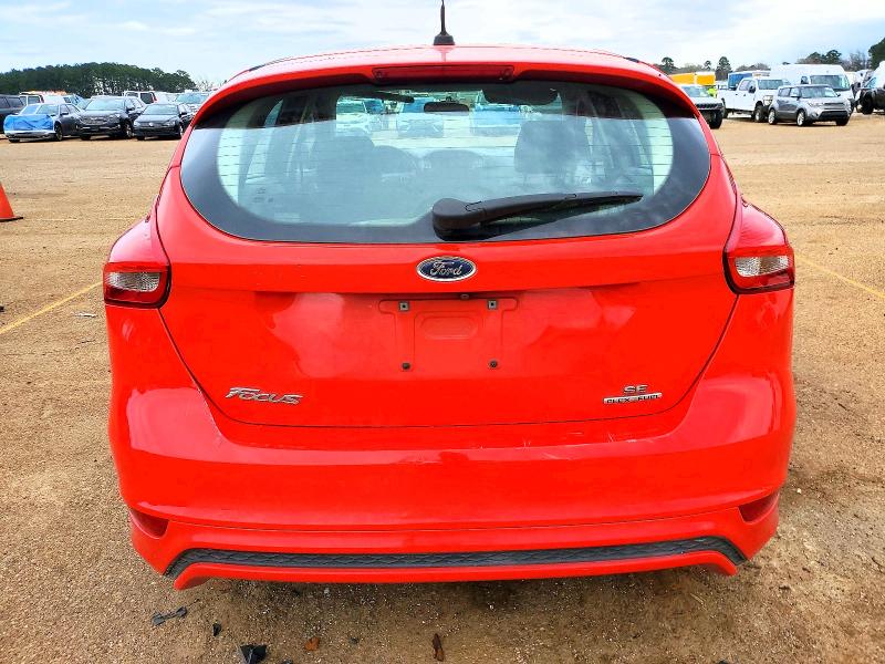 Фото 6 - FORD FOCUS