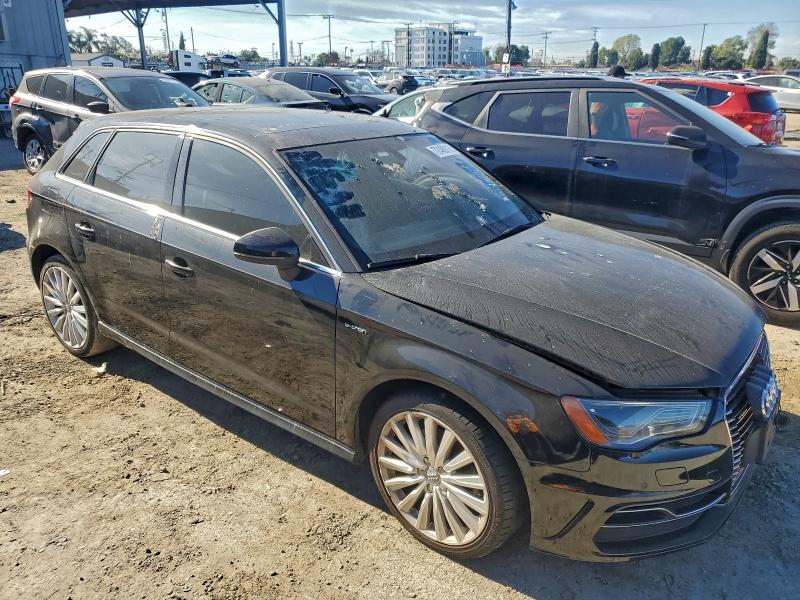 Фото 4 - AUDI A3