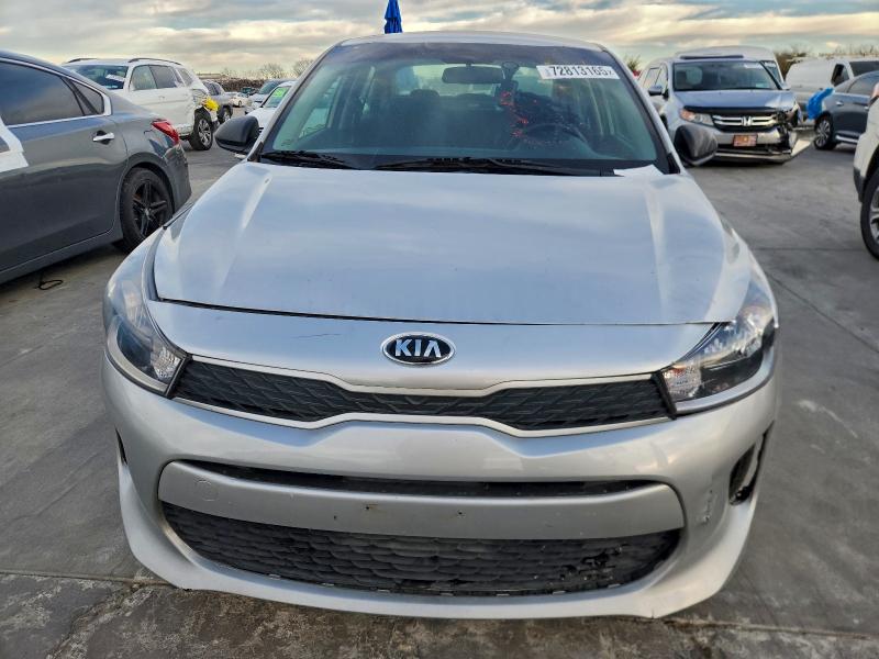 Фото 5 - KIA RIO