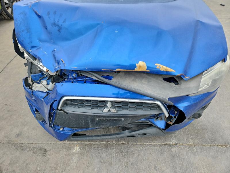 Фото 12 - MITSUBISHI OUTLANDER