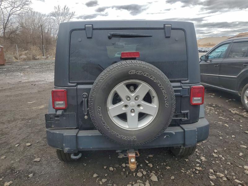 Фото 6 - JEEP WRANGLER