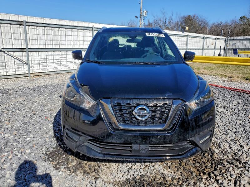Фото 5 - NISSAN KICKS