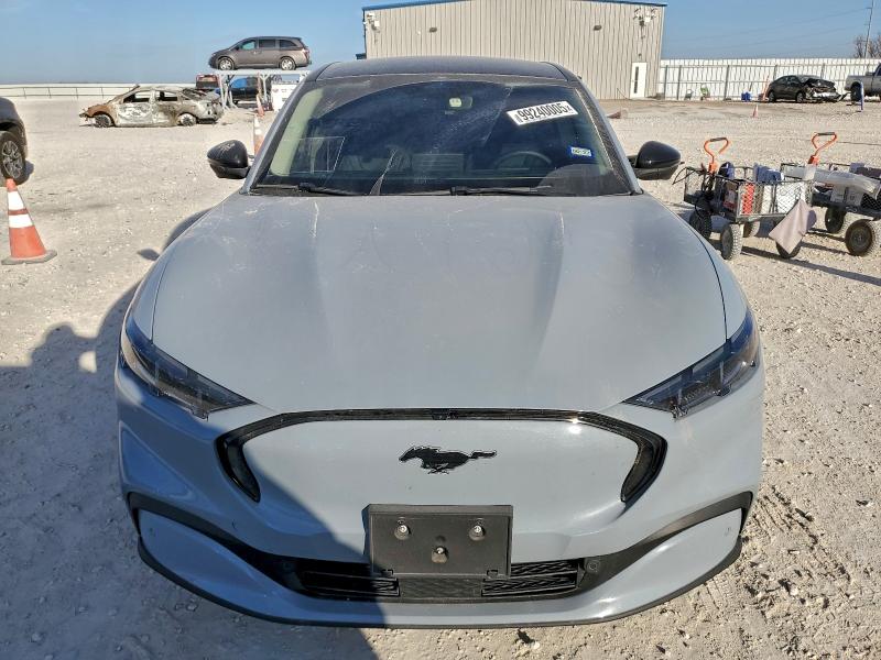 Фото 5 - FORD MUSTANG