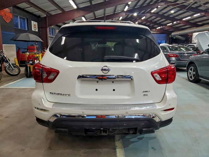 Фото 6 - NISSAN PATHFINDER