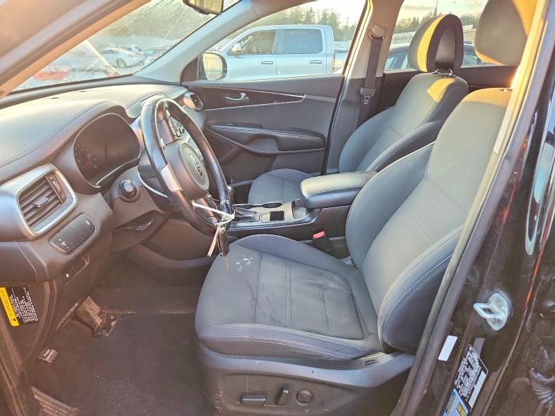 Фото 7 - KIA SORENTO