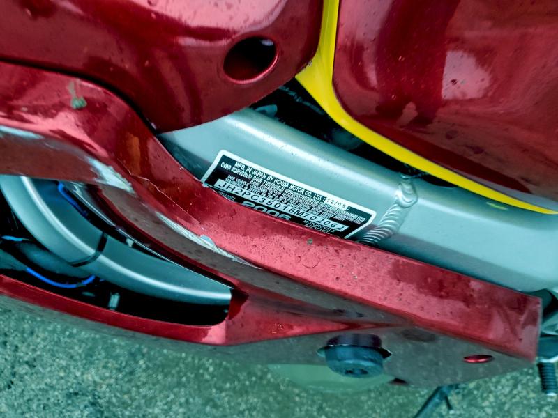 HONDA CBR CYCLE 2006