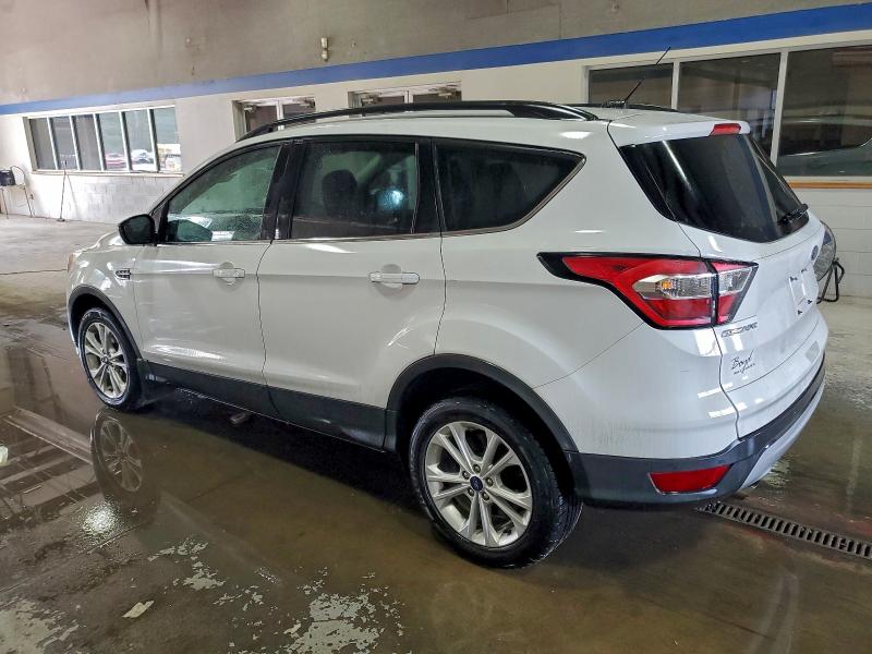 Фото 2 - FORD ESCAPE