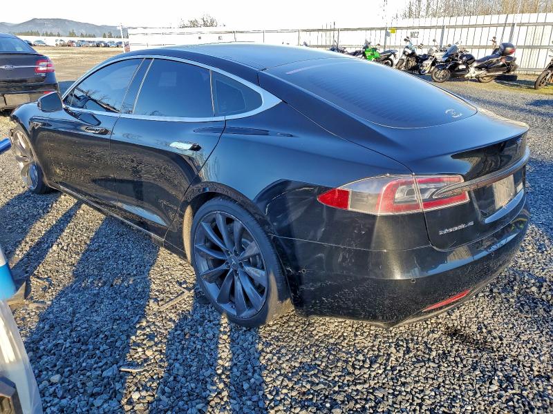 Фото 2 - TESLA MODEL S