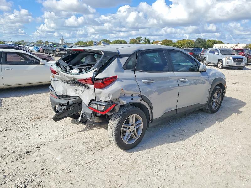 Фото 3 - HYUNDAI KONA