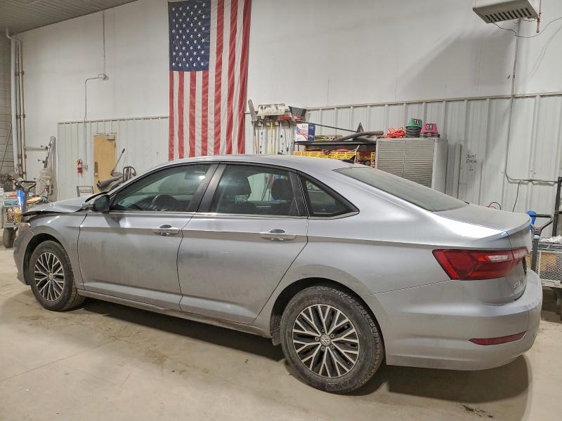 Фото 2 - VOLKSWAGEN JETTA