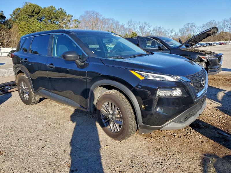 Фото 4 - NISSAN ROGUE