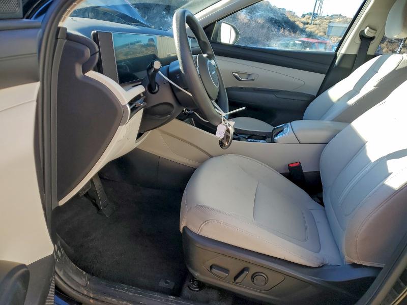 Фото 7 - HYUNDAI TUCSON