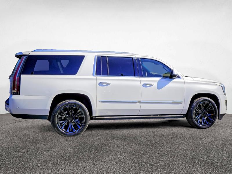 Фото 4 - CADILLAC ESCALADE