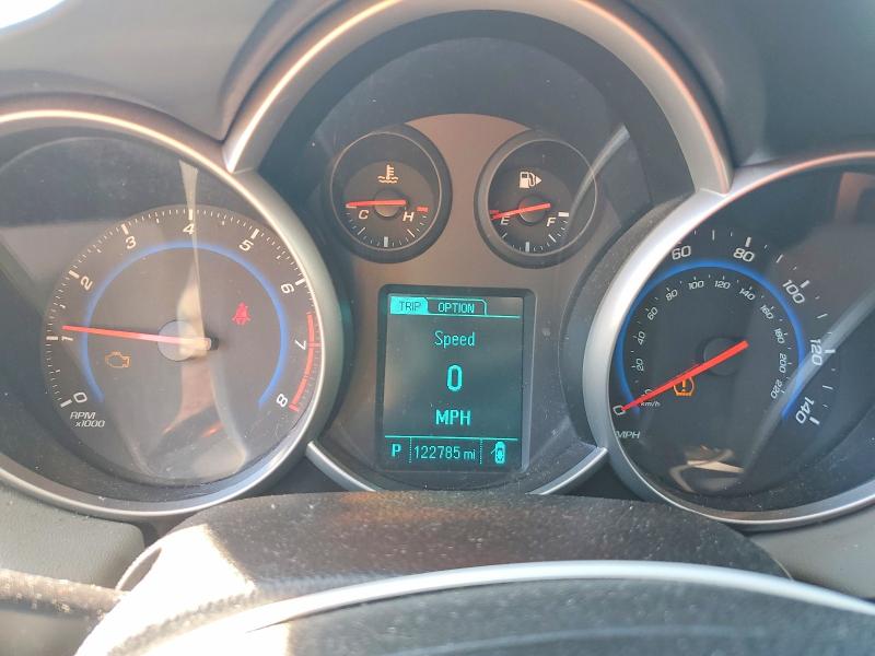 Фото 9 - CHEVROLET CRUZE