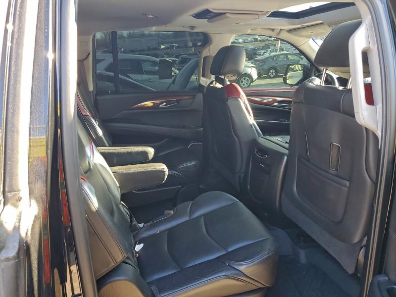 Фото 10 - CADILLAC ESCALADE