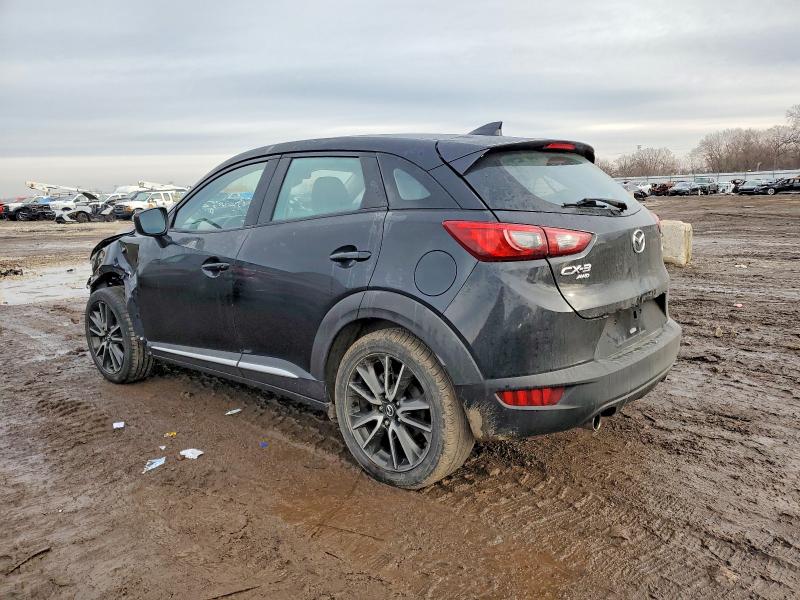 Фото 2 - MAZDA CX-3