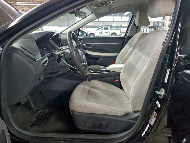 Фото 7 - HYUNDAI SONATA