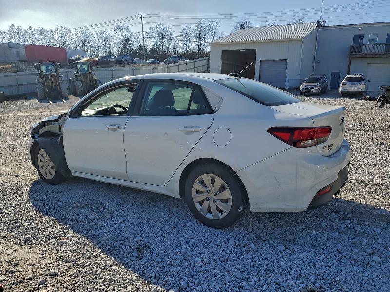 Фото 2 - KIA RIO