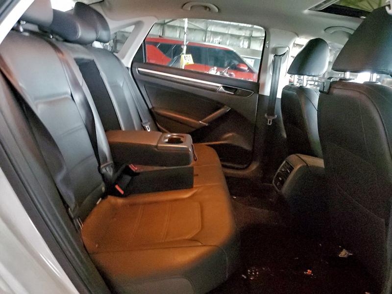 Фото 10 - VOLKSWAGEN PASSAT