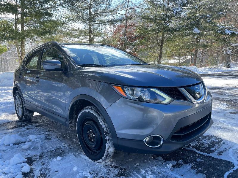 Фото 1 - NISSAN ROGUE