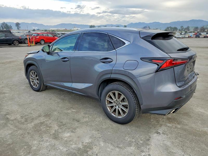 Фото 2 - LEXUS NX