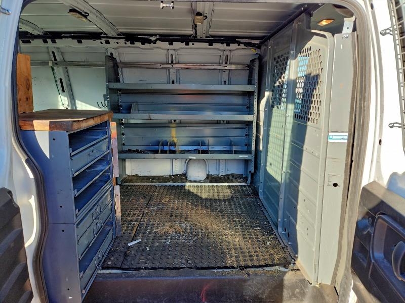 GMC SAVANA 2018 VIN 1GTW7AFG8J1324745