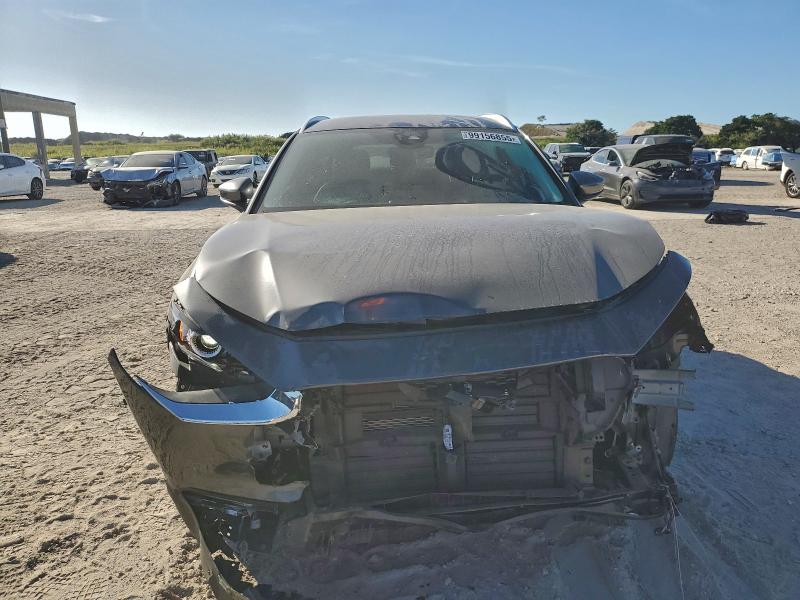 Фото 5 - MAZDA CX30