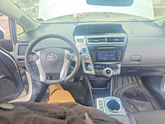 Фото 9 - TOYOTA PRIUS