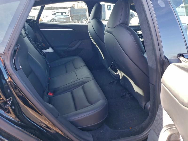 Фото 10 - TESLA MODEL S