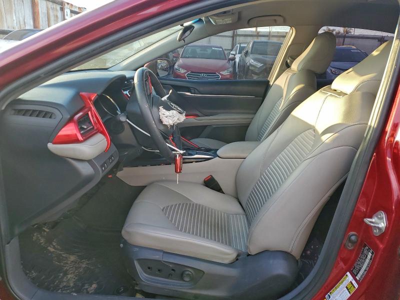 Фото 7 - TOYOTA CAMRY