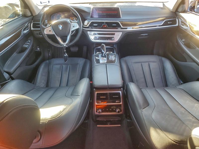 Фото 8 - BMW 7 SERIES