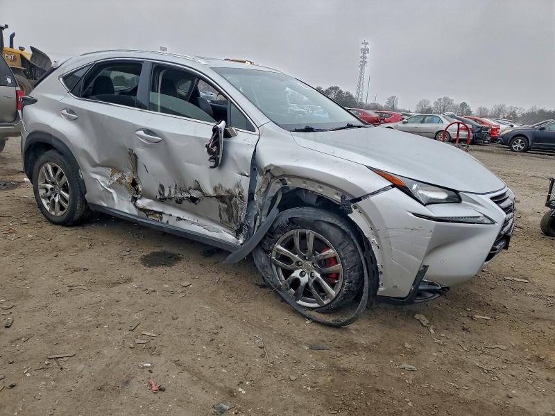 Фото 4 - LEXUS NX