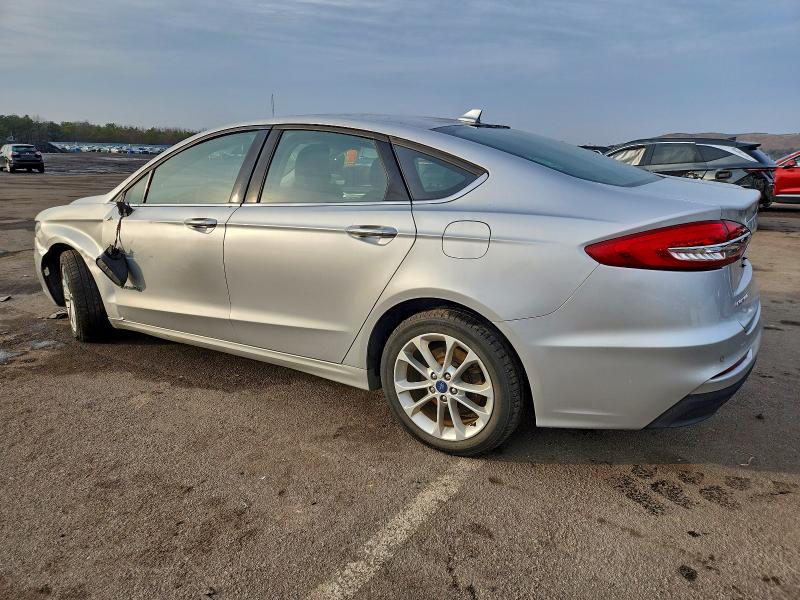 Фото 2 - FORD FUSION