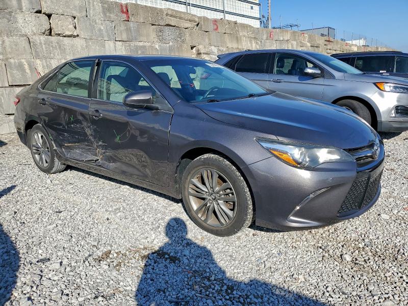 Фото 4 - TOYOTA CAMRY