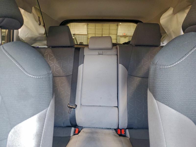 Фото 10 - TOYOTA RAV4