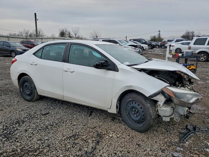 Фото 4 - TOYOTA COROLLA