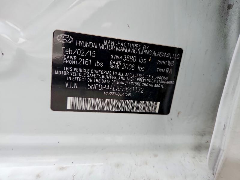 Фото 12 - HYUNDAI ELANTRA