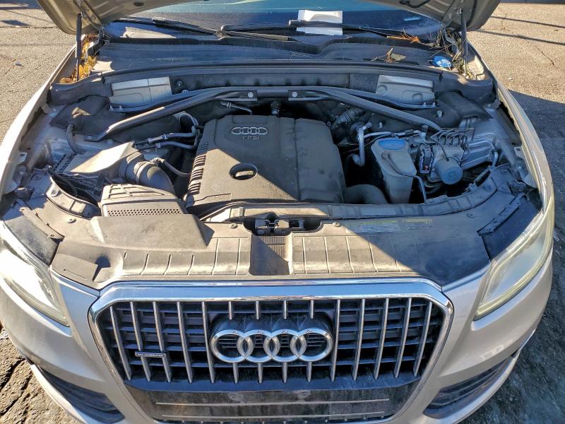 Фото 11 - AUDI Q5