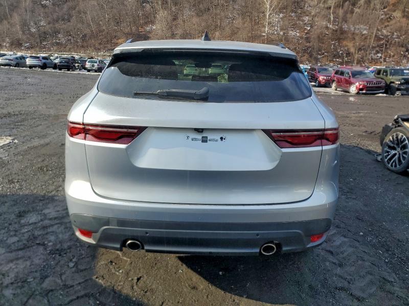 Фото 6 - JAGUAR F-PACE