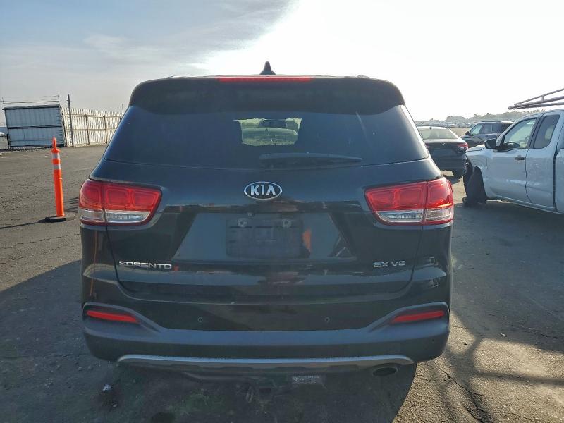 Фото 6 - KIA SORENTO