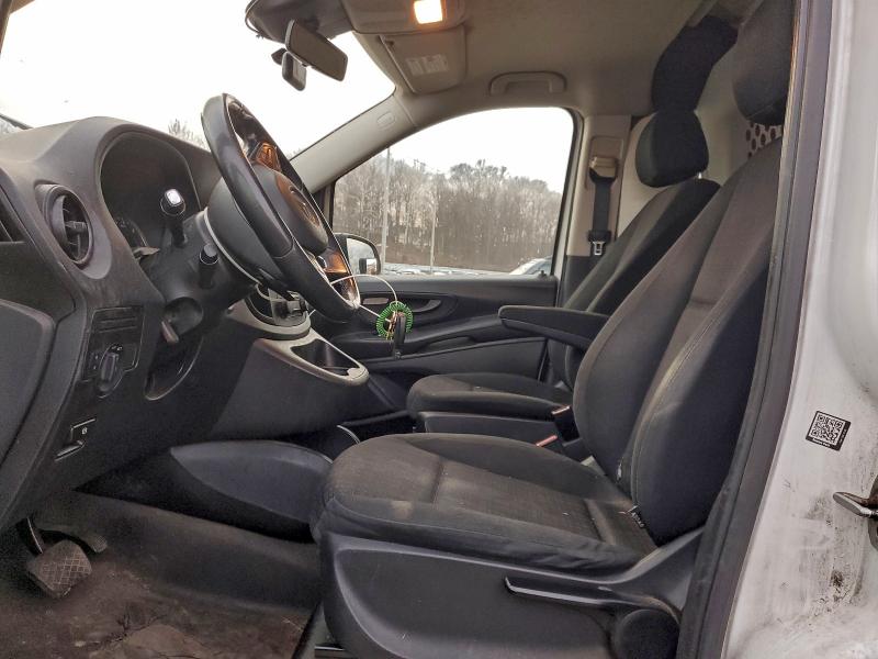 Фото 7 - MERCEDES-BENZ METRIS