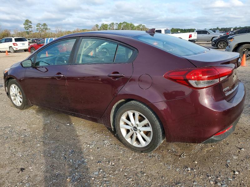 Фото 2 - KIA FORTE