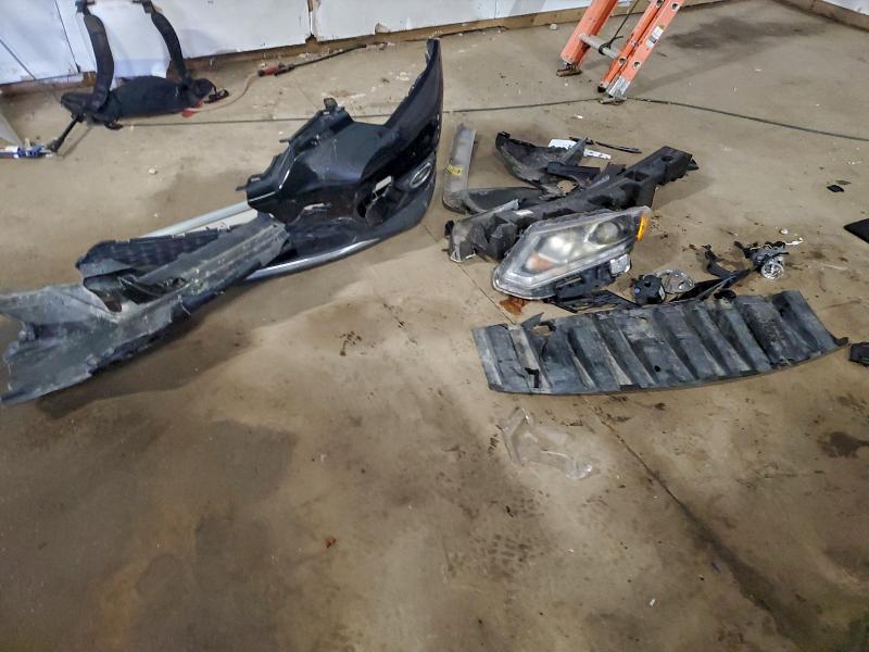 Фото 13 - NISSAN ROGUE